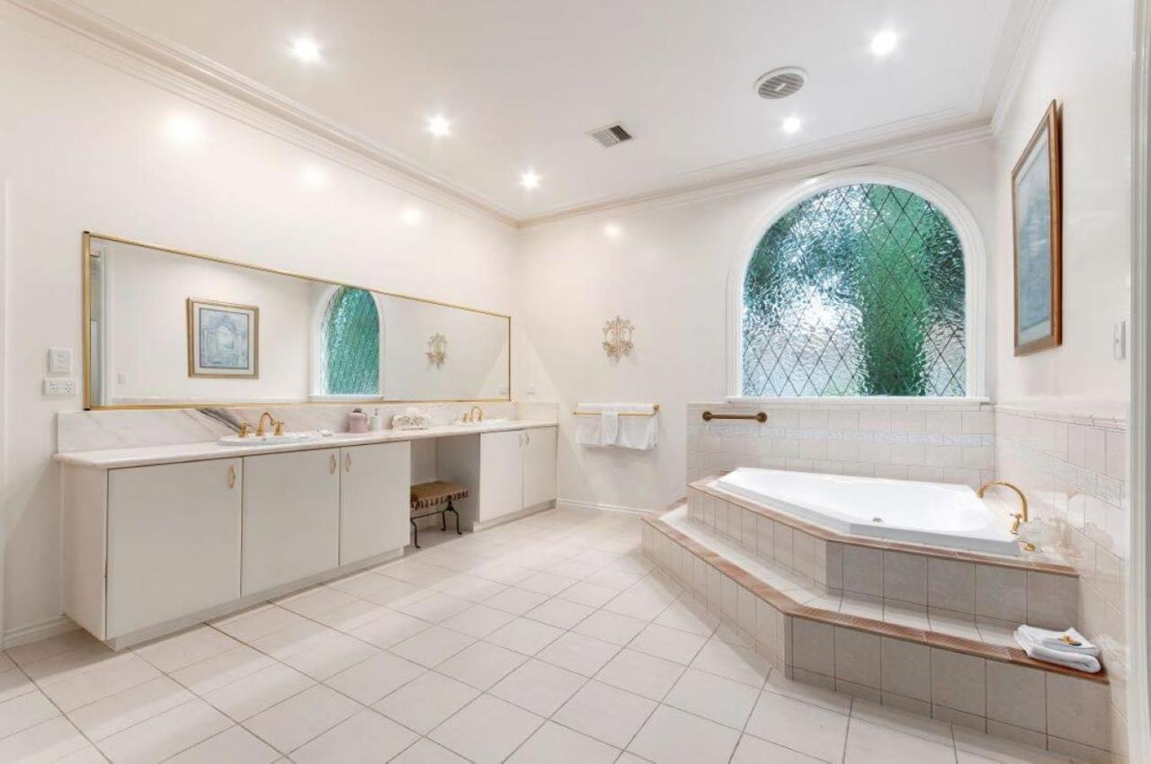 Montfort Manor Traralgon Exteriör bild